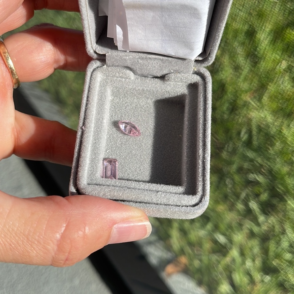 14K Gold Pink Sapphire earrings and pendant - Picture 7 of 9